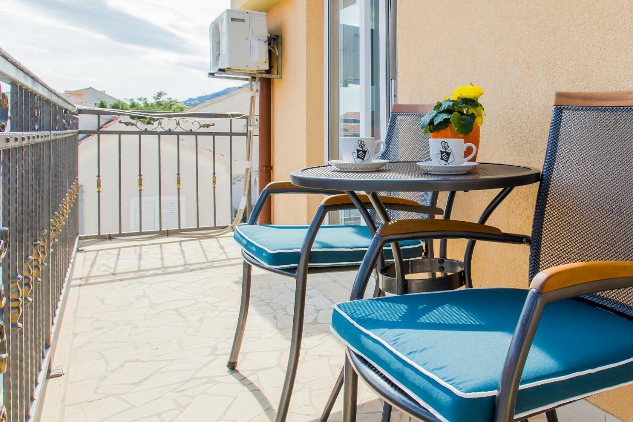 Holiday Home Mirela Orebic Exterior photo